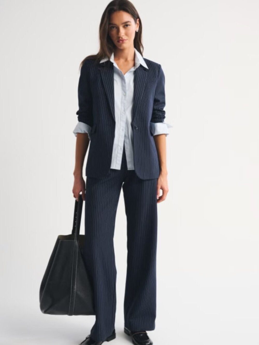 Abercrombie The A&F Sloane Tailored Wide Leg Pant Black Stripped Size 25 SHORT